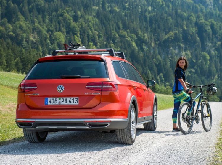 Volkswagen predstavil novo generacijo passata s terenskim pridihom